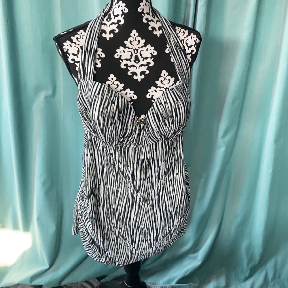 Cacique swim top